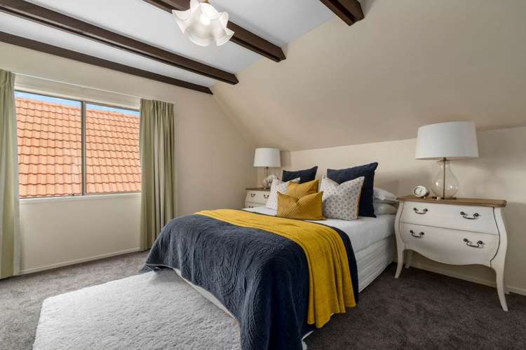 2b Elderwood Lane Belmont_25