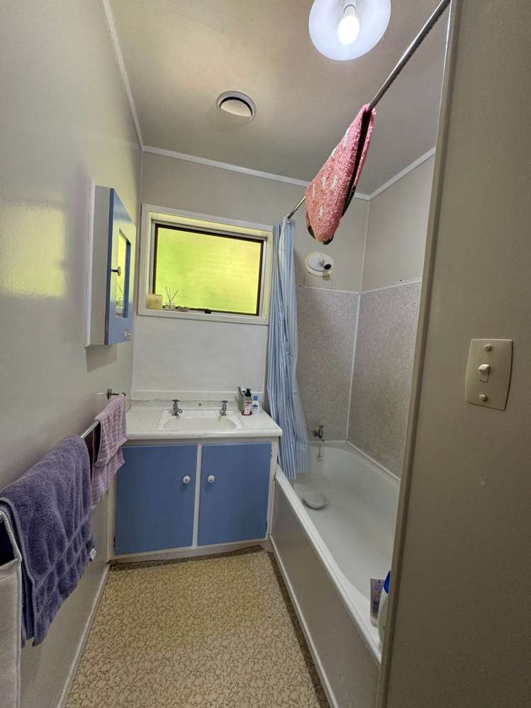 1/82 Peach Road Glenfield_7