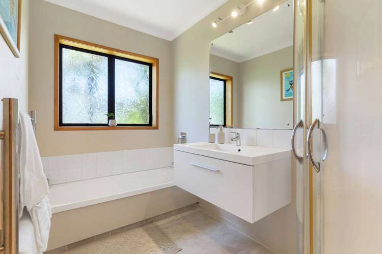 2/109 Litten Road Cockle Bay_11