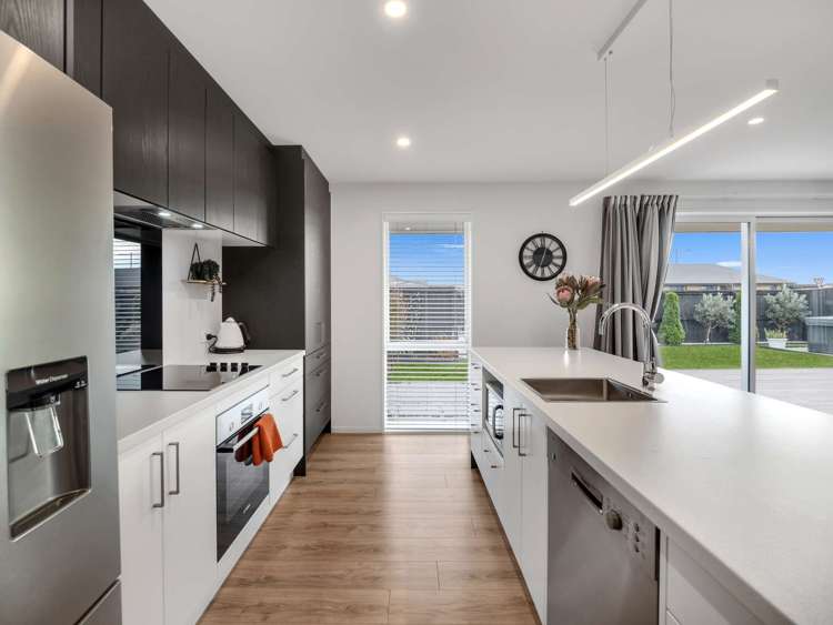 1 Jean Batten Lane Rolleston_5