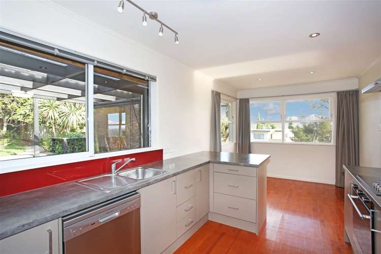 61 Mack Place Red Hill_8