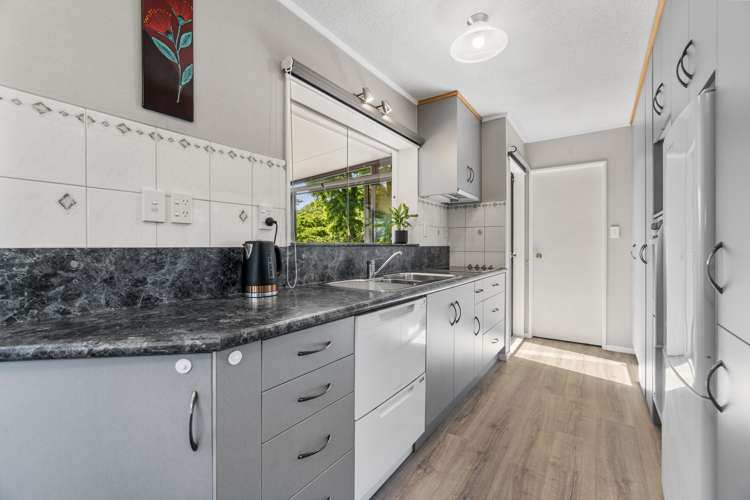 1 Paratu Road Richmond Downs_11