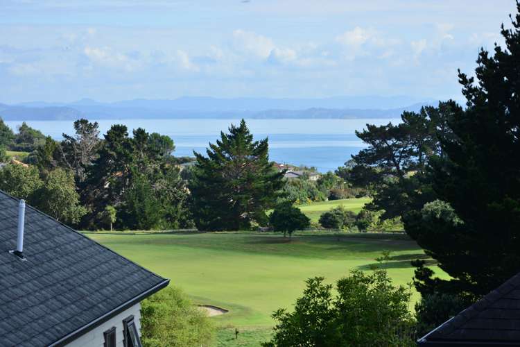 202 Alec Craig Way Gulf Harbour_1