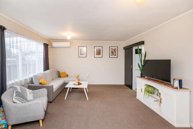 2/54 Weston Avenue Roslyn_2