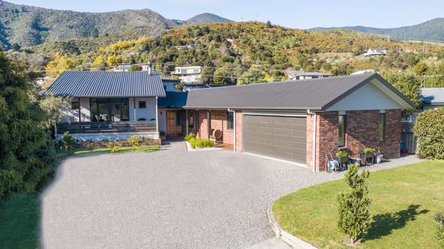 15 Boons Valley Road Waikawa_1