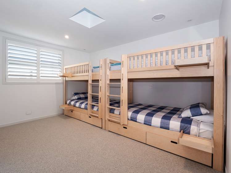 66 Oceanview Road Mount Maunganui_17