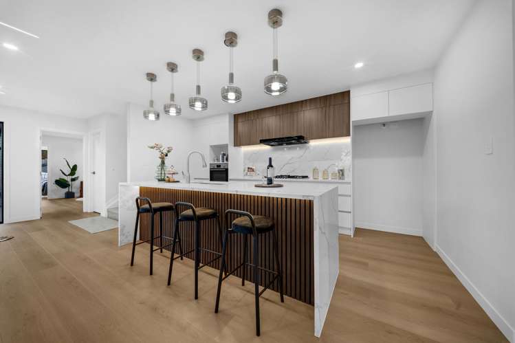 26B HENRIETTE PLACE Totara Park_8