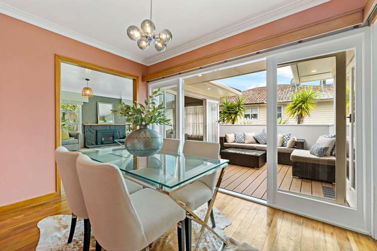 1/70 Bradbury Road Botany Downs_6