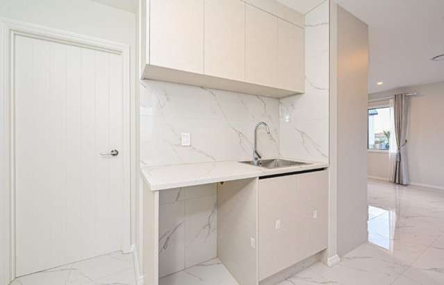 3/25 Mcleod Road Weymouth_4