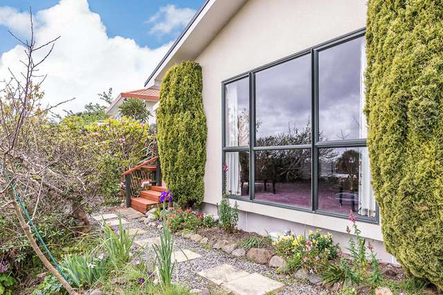 89 Kakariki Grove Waikanae_2