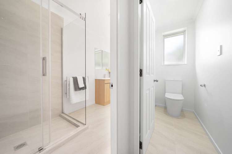 57 Castlefinn Drive Manurewa_12