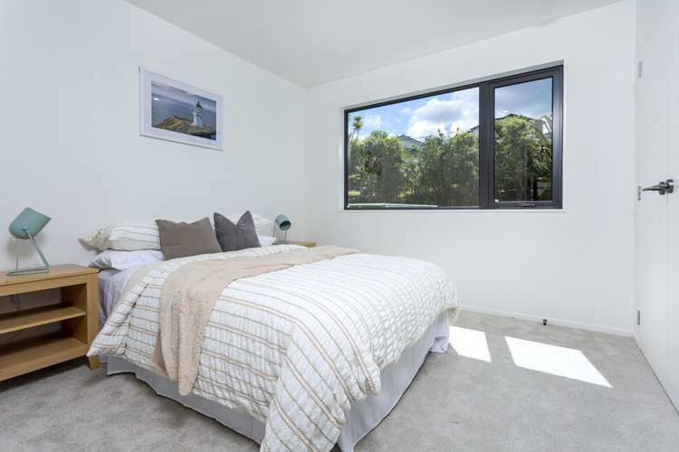 2/30 Kiteroa Terrace Rothesay Bay_10
