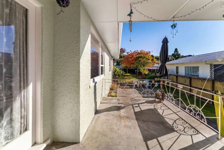36 Churchill Avenue Richmond_7