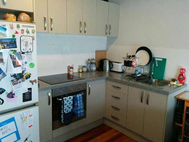 2/15 Woodford Road Mount Eden_2