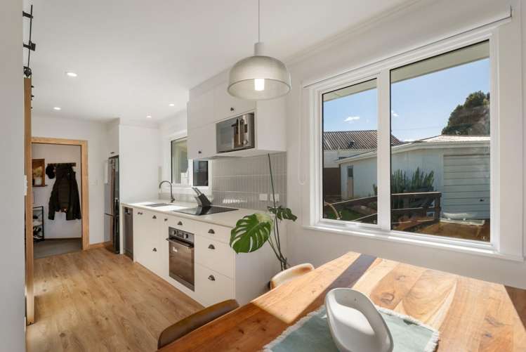 88 Consols Street Waihi_12