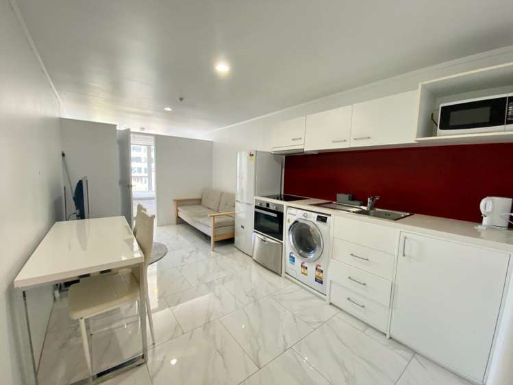 11e/8 Bankside Street_0