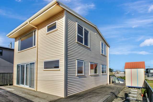 19 Marine Parade South Foxton Beach_1