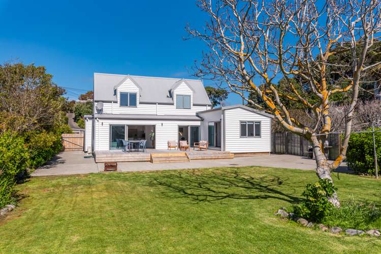 5 Falla Street Paraparaumu Beach_16