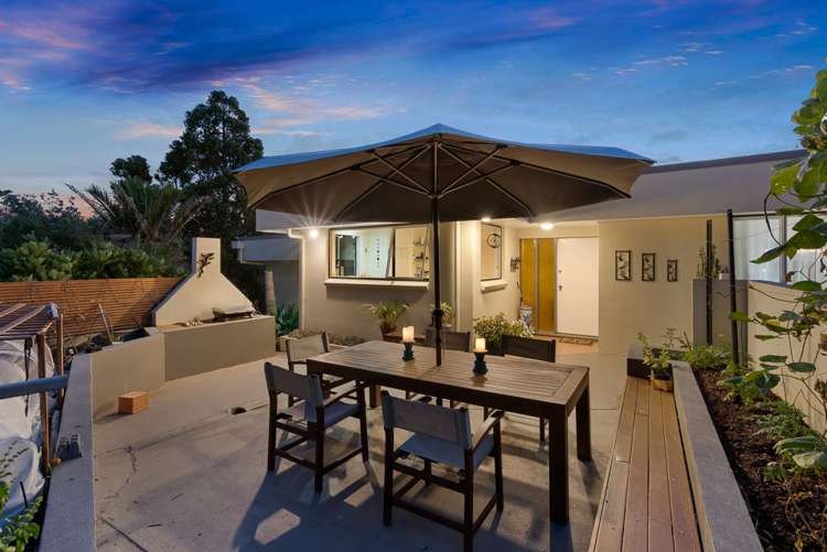 92 Island Bay Road Beach Haven_1