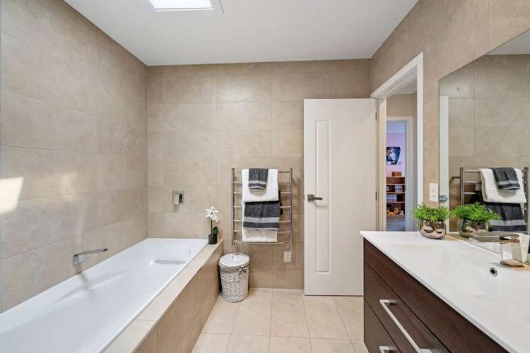 2 David Street Bayswater_17