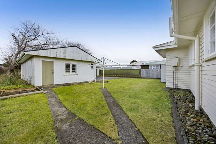 155 Glover Road Hawera_18