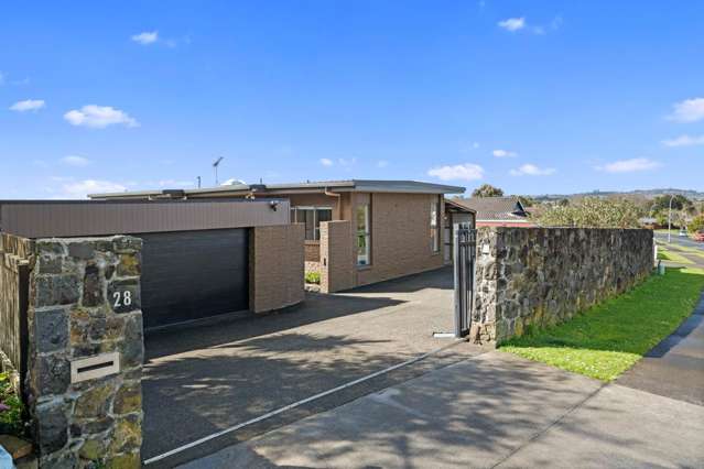Elevated Family Living in Prime Sunnyhills