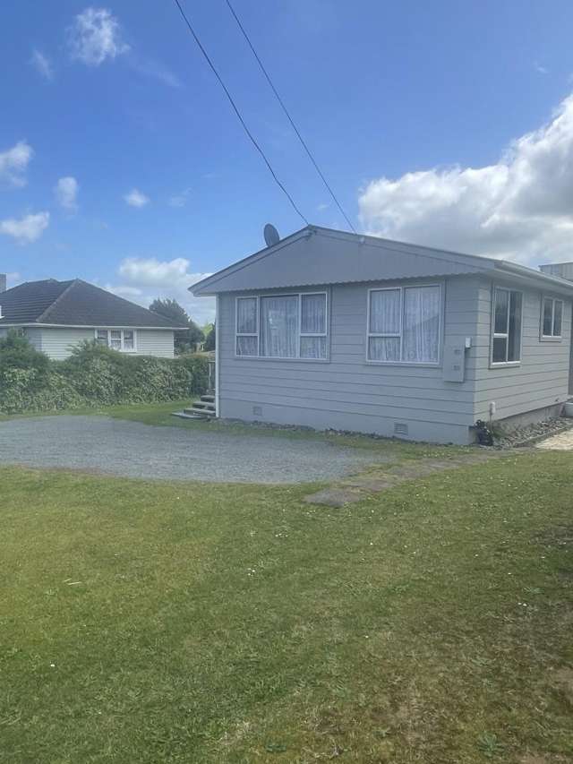 Tidy 3 bedroom awaiting new tenants