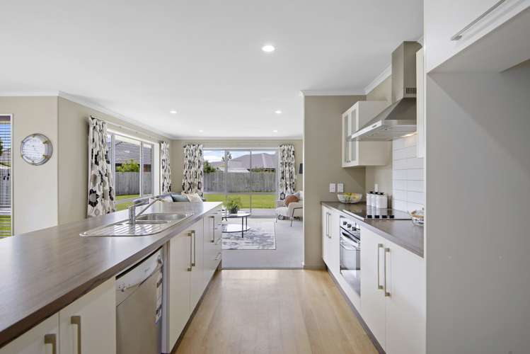 70 Aidanfield Drive Aidanfield_4