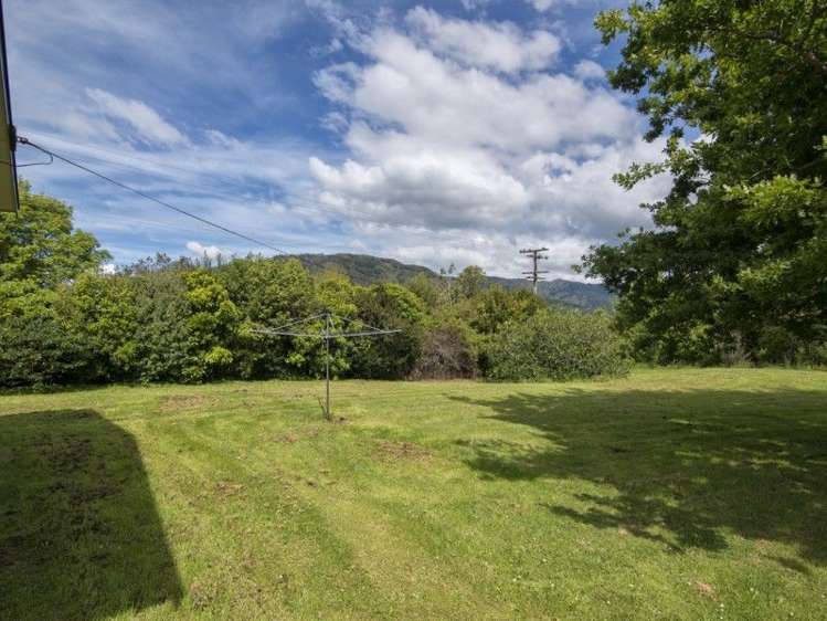 5 Thompson Place Anakiwa and Surrounds_11