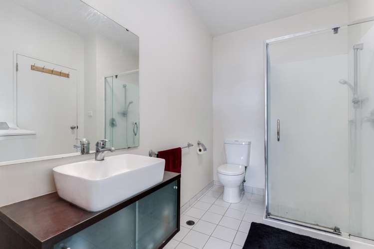 8/7 Kelvin Hart Drive East Tamaki_5