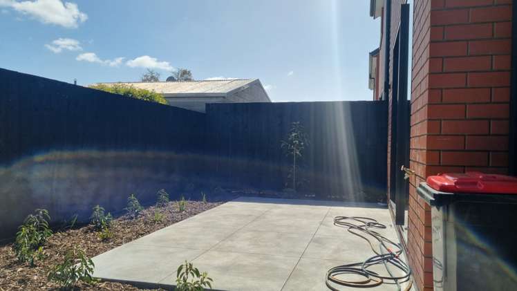 2/11 Halliwell Avenue 1505_7