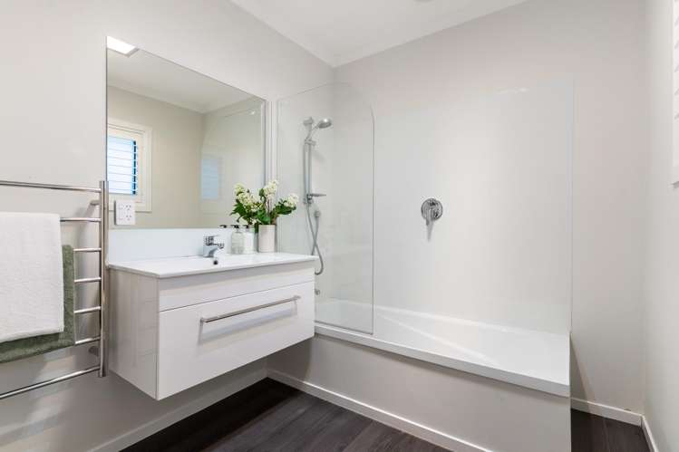 11 Poplar Grove Ebdentown_15