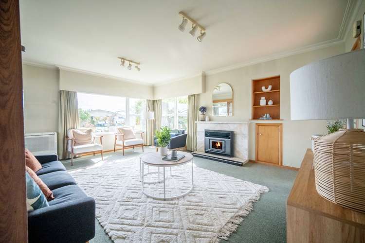 27 Kipling Crescent Stoke_12