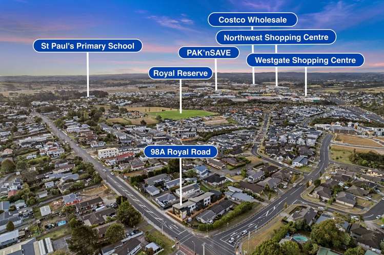 98a Royal Road Massey_17