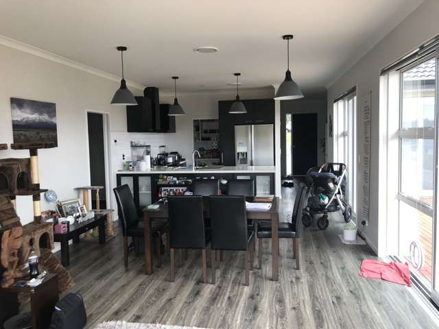 92 Pohutukawa Parade Riverhead_2