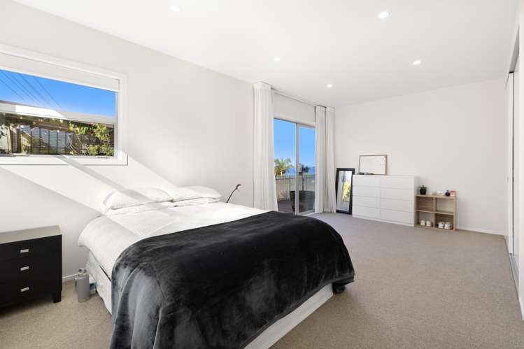 70 Waldorf Crescent Orewa_24