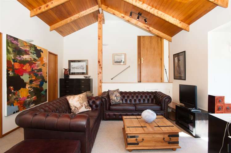 7 Merlincote Crescent Governors Bay_20