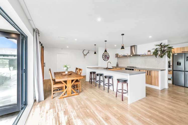 8 Perendale Place Kirwee_10