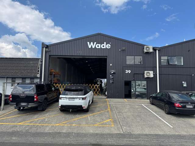 Workshop + Office + Yard &ndash; Te Rapa