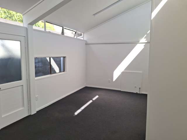 2/17 Nobs Line Strandon_3