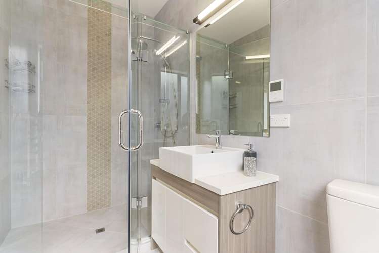 67 Seventh View Avenue Beachlands_23