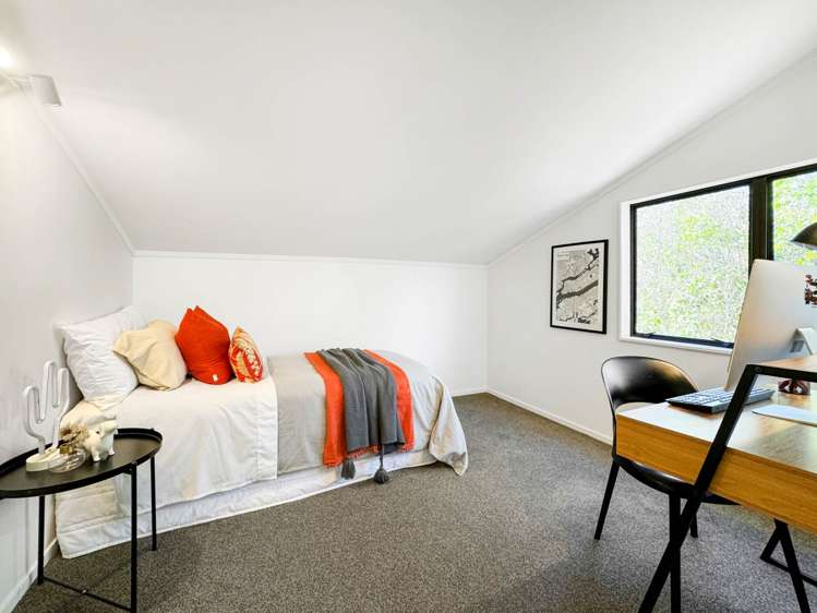 2/14 Abbotts Way Remuera_13