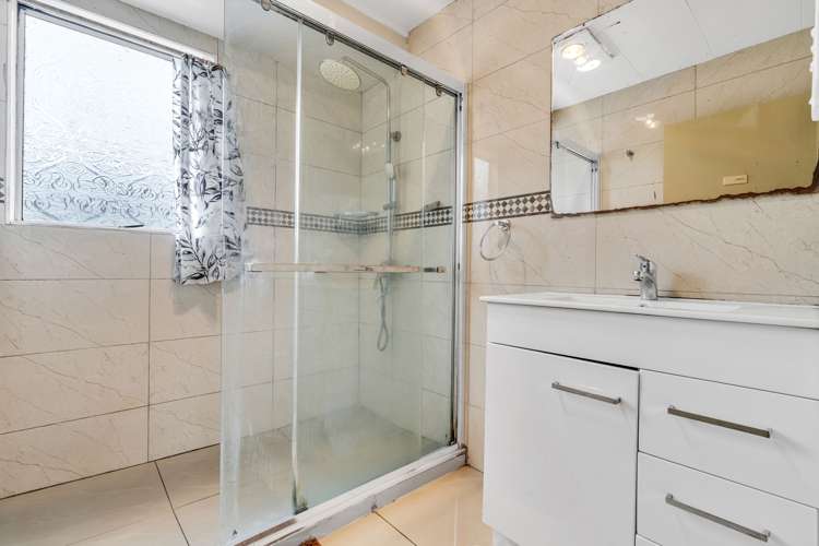 39 Israel Avenue Clover Park_20