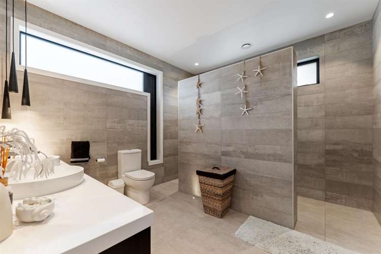 30 Caroline Heights Omaha_15