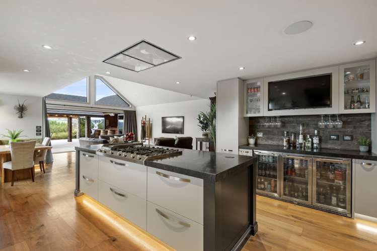 255 Clifton Road Whitford_11