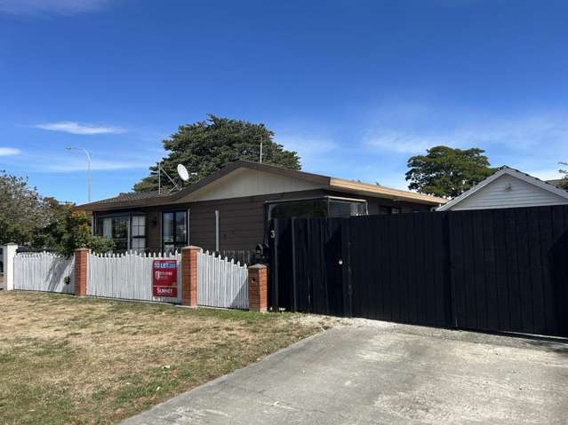 1 Bedroom Home with Office - Springlands, Blenheim.