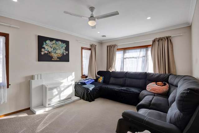 26 Collins Street Hawera_4