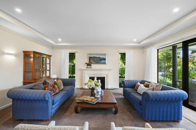 14 Regents Park Drive Casebrook_10