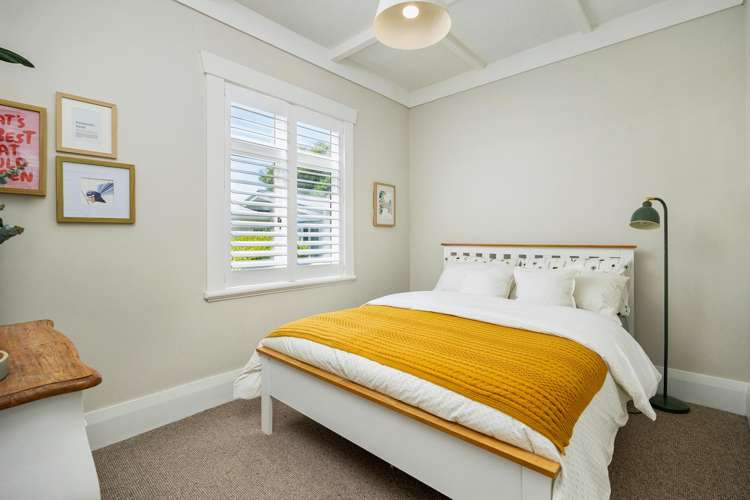 7 Thomas Avenue Mount Albert_11