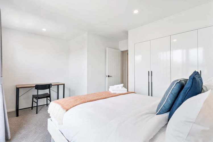 11/32 Karori Crescent Orakei_10